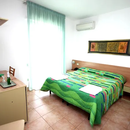 Hotel Alguer 3*