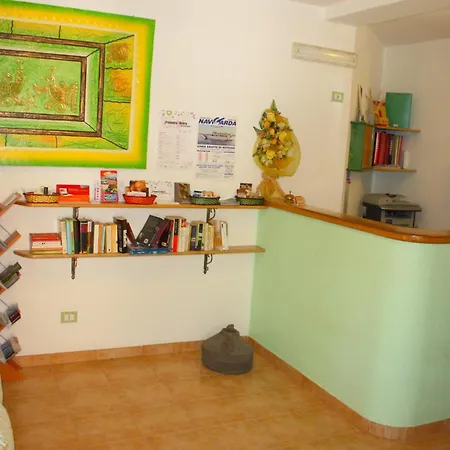 מלון Hotel Alguer 3*