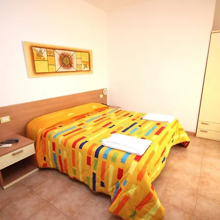 Hotel Alguer 3* אלגהרו