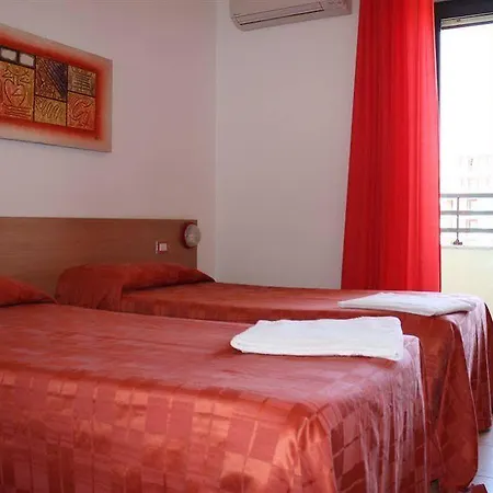 Hotel Alguer מלון 3*